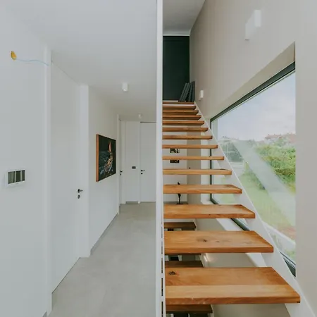 Villa Maha Chandra *